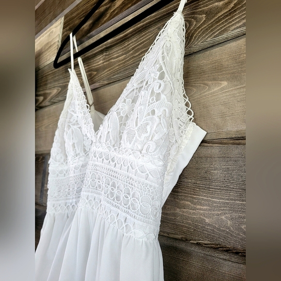 Tie Back Dress- Brand New! - Picture 2 of 4